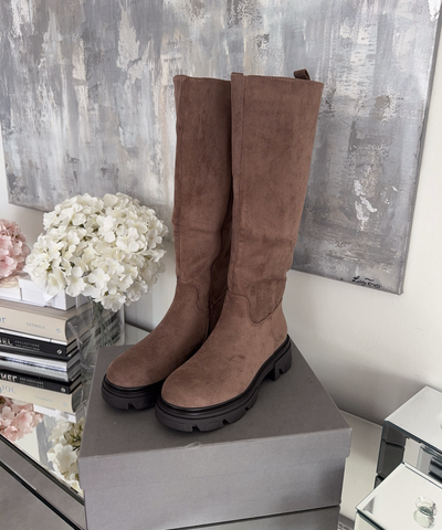 Stiefel Amira Braun Ladypolitan ♡