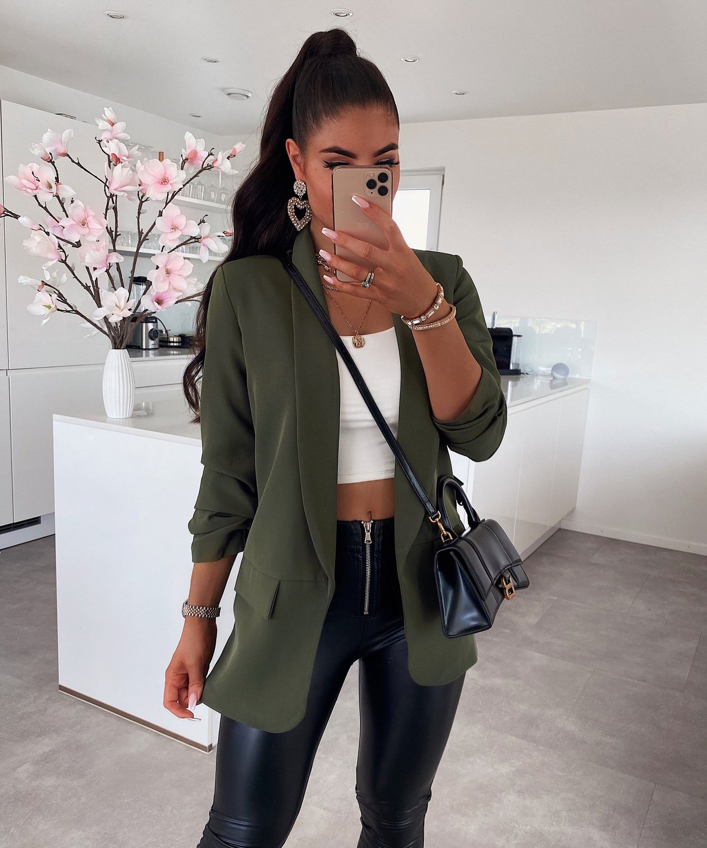 Blazer Mykonos Khaki  Ladypolitan - Fashion Onlineshop für Damen   