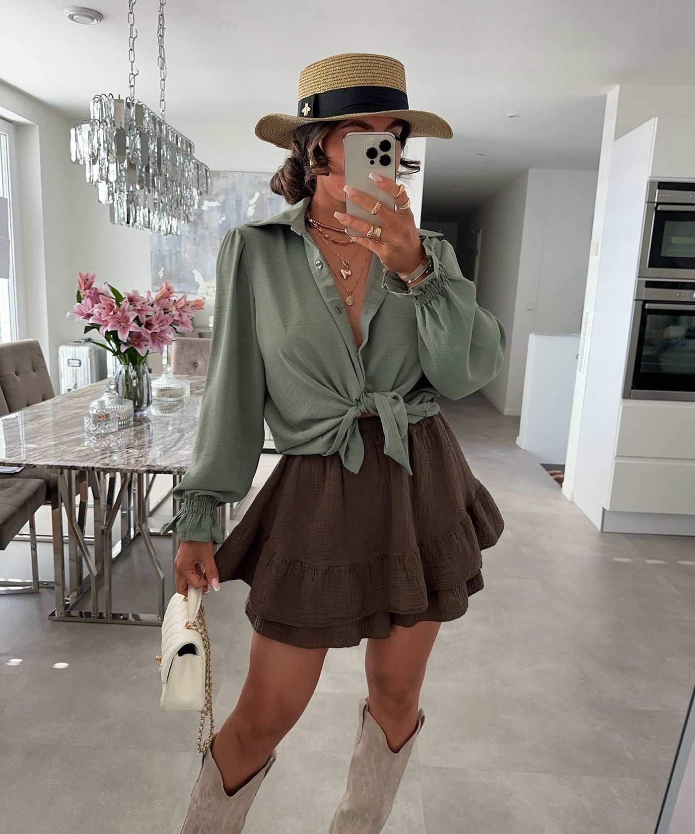 Bluse Diona Khaki Ladypolitan ♡
