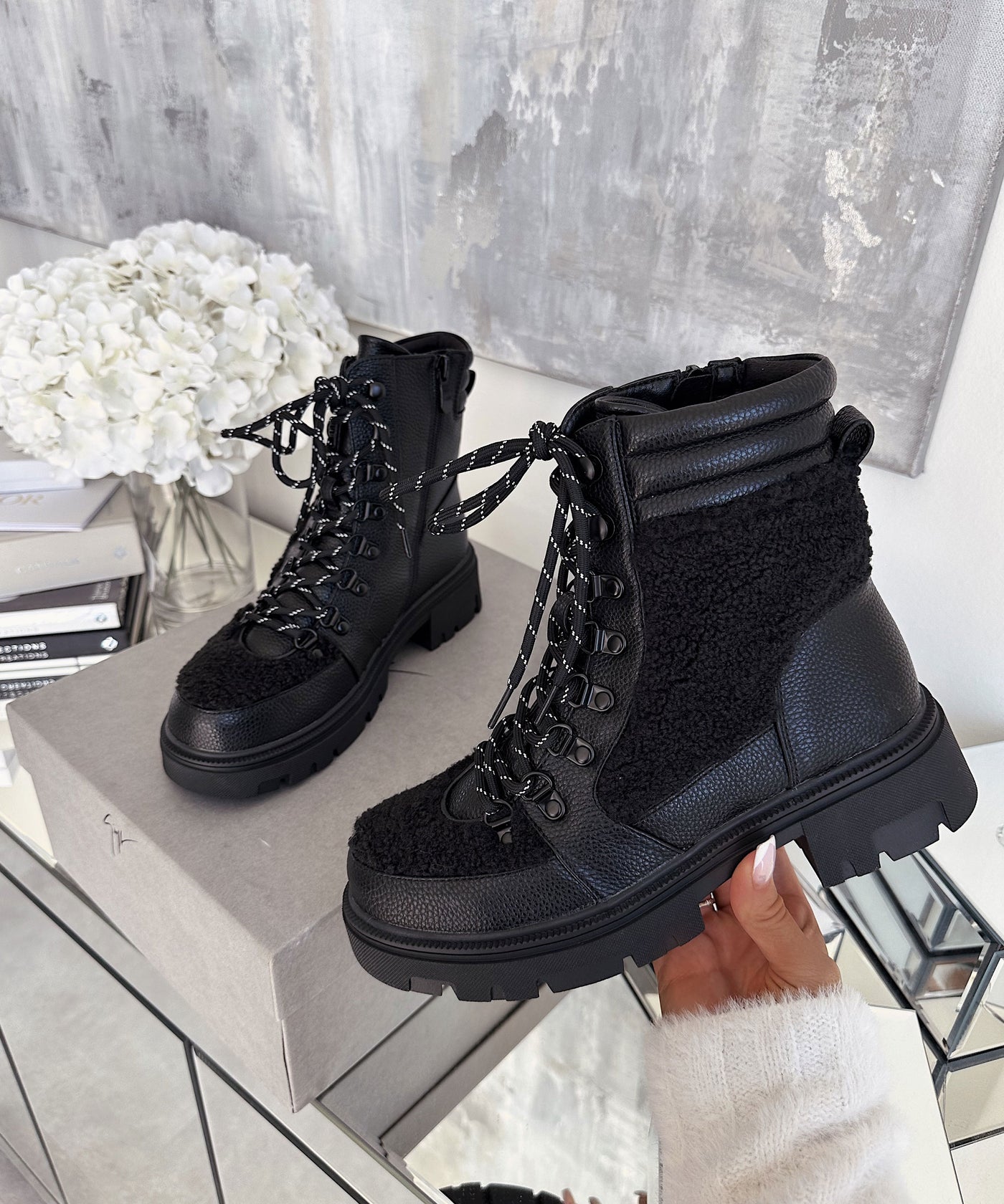 Boots Amali Schwarz  Ladypolitan ♡   