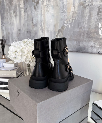 Boots Divinity Schwarz Gold  Ladypolitan ♡   