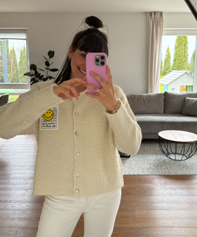 Bouclé Cardigan Smiley Beige Ladypolitan ♡