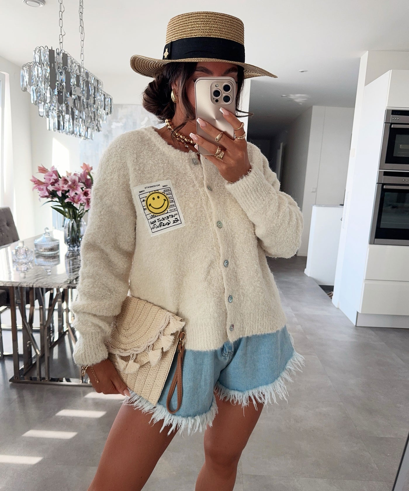 Bouclé Cardigan Smiley Beige Ladypolitan ♡