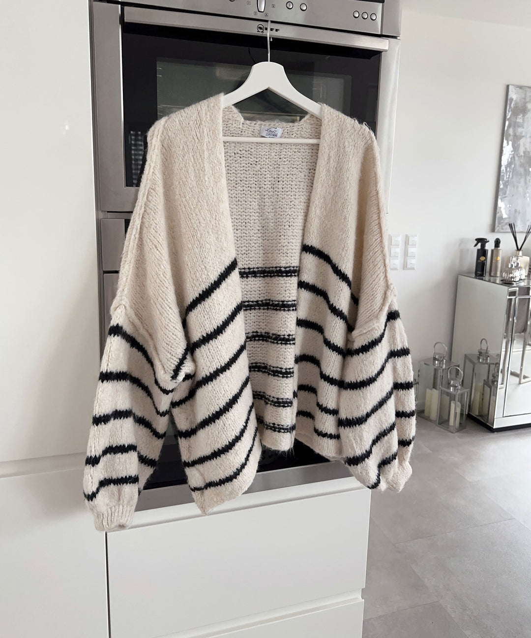 Cardigan Ray gestreift Weiß Schwarz1