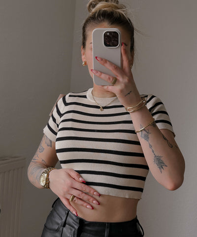 Crop T-Shirt Maite Beige  Ladypolitan ♡   