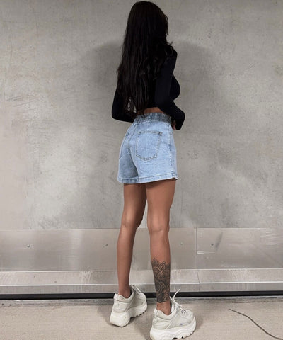 Jeans Shorts Naledi Hellblau Ladypolitan ♡