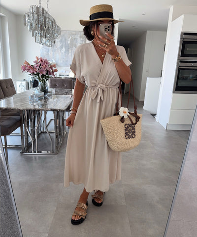 Kleid Enja Beige Ladypolitan ♡