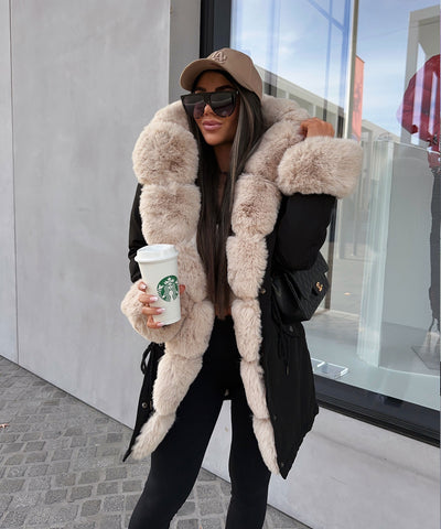 Kunstpelzjacke Glamour Black/Beige  Ladypolitan - Fashion Onlineshop für Damen   