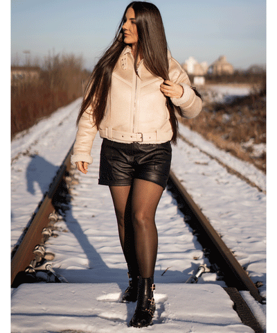 Leder Shorts Malaysia Schwarz  Ladypolitan - Fashion Onlineshop für Damen   