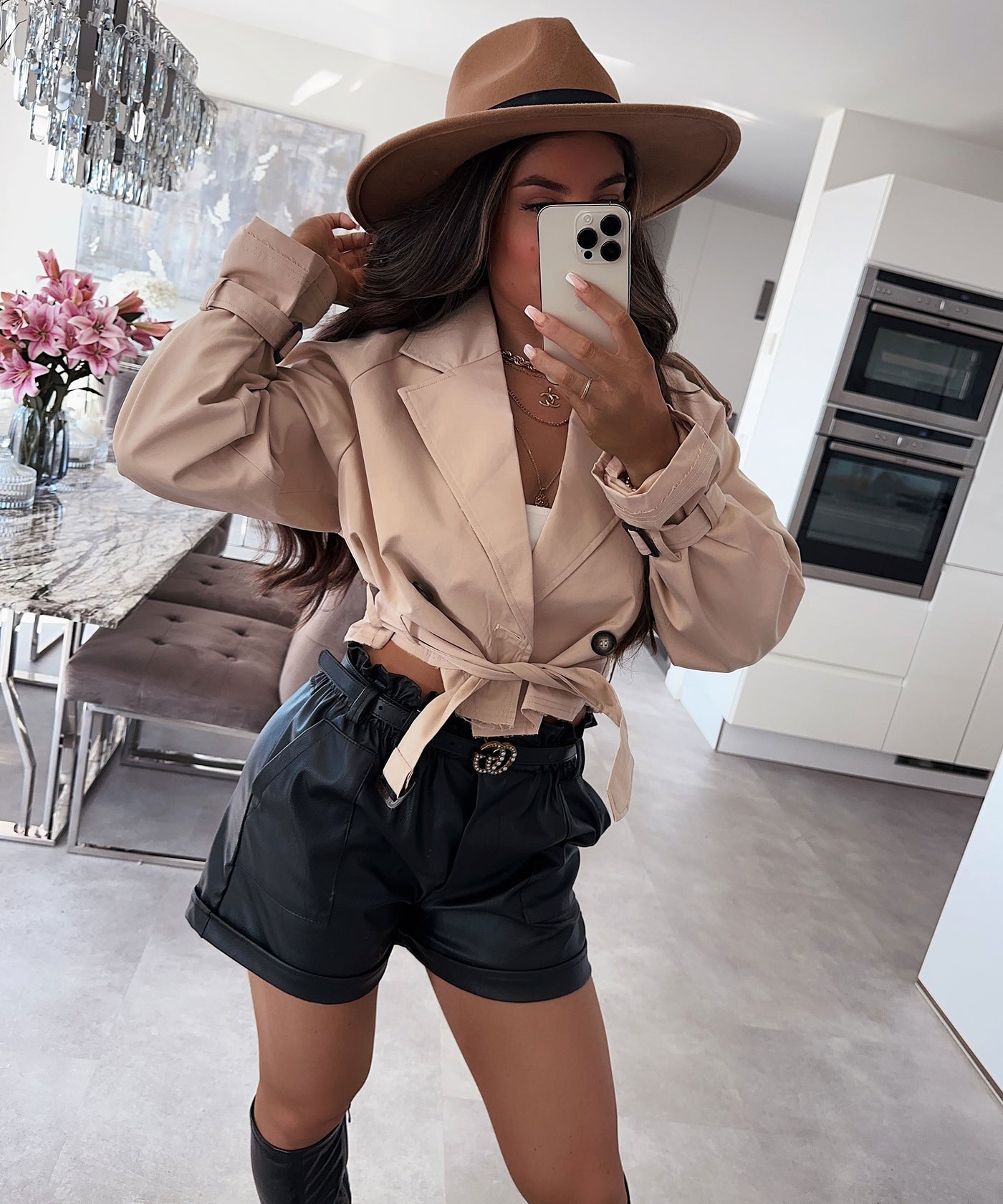 Leder Shorts Malaysia Schwarz  Ladypolitan - Fashion Onlineshop für Damen   
