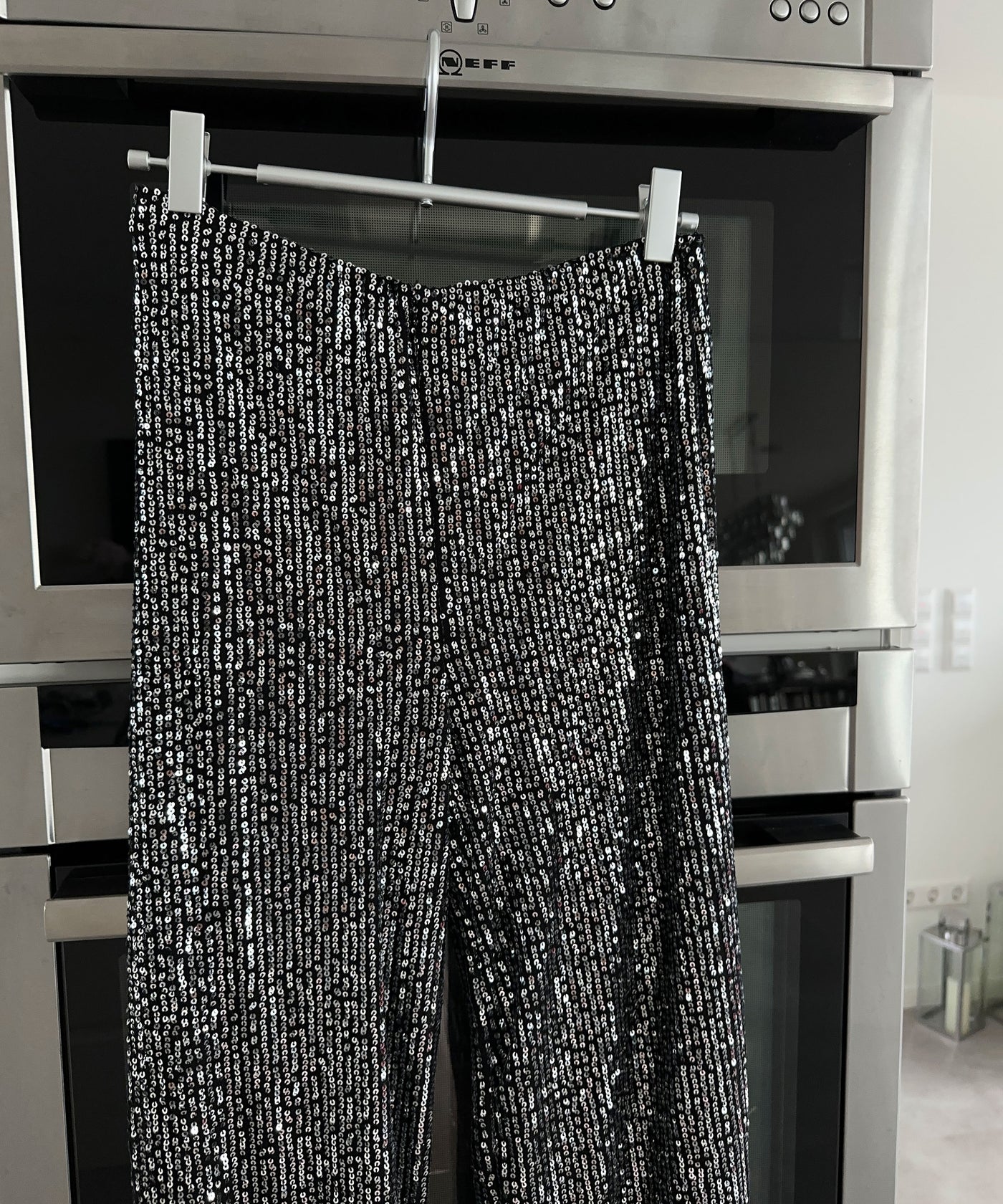 Pailletten Hose Jale Dunkelgrau  Ladypolitan ♡   