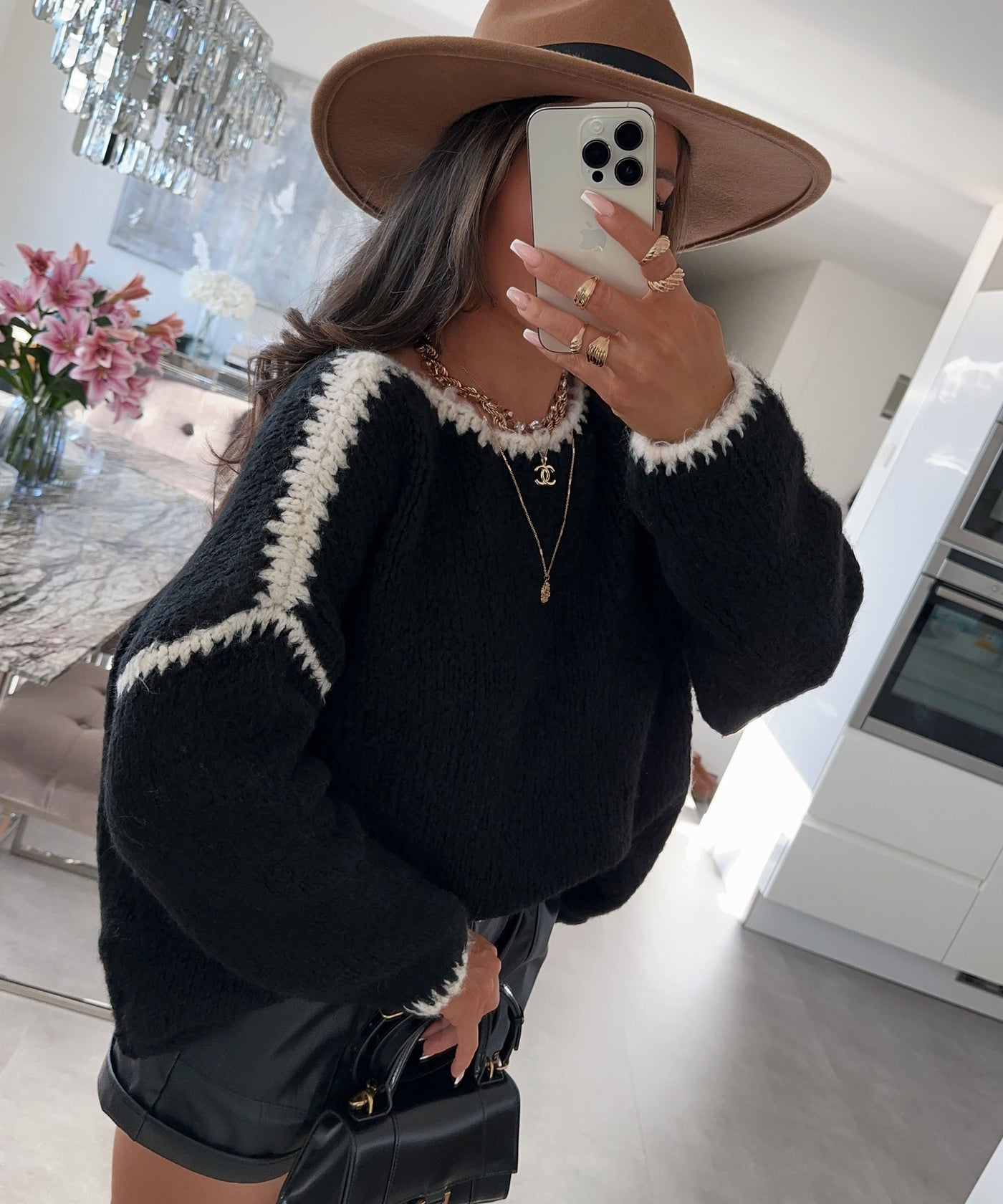Pullover Helena Schwarz  Ladypolitan ♡   