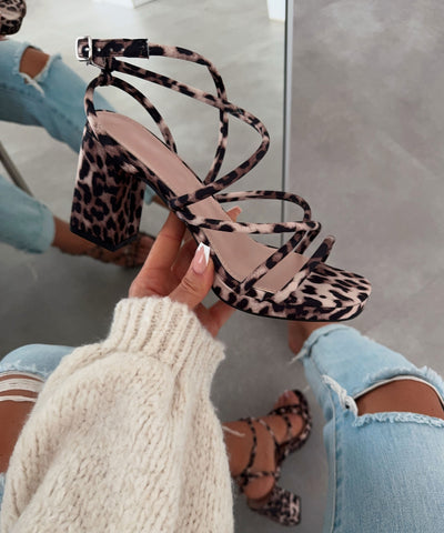 Riemchen Sandalen Tamana Leo Ladypolitan ♡