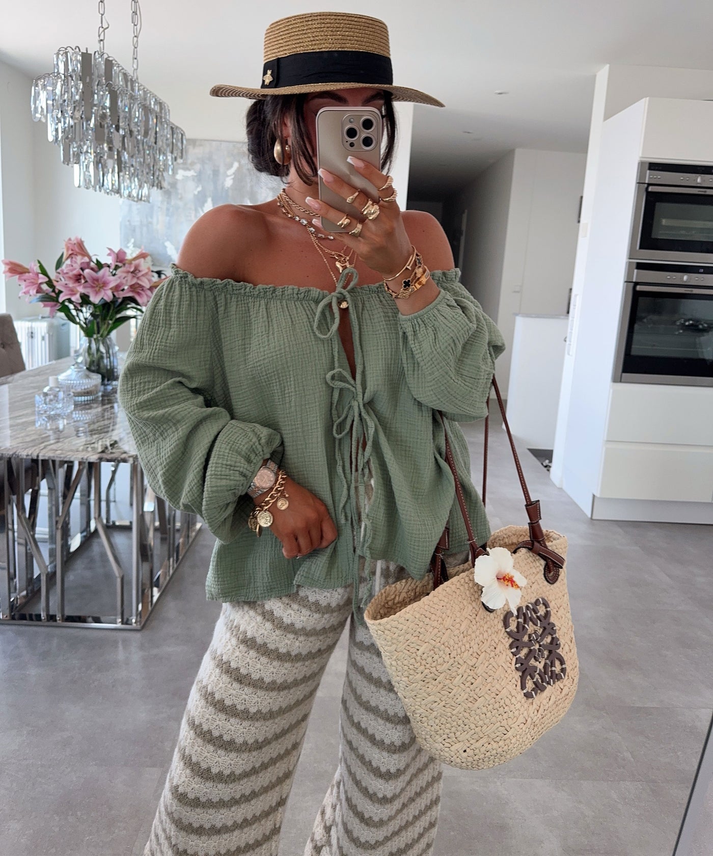 Schulterfreie Musselin Bluse Pita Khaki Ladypolitan ♡