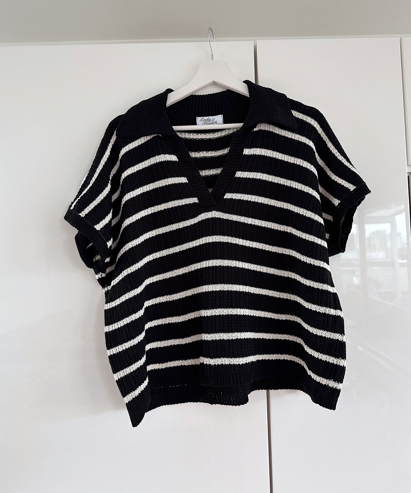 Strick T-Shirt Ilenia Schwarz  Ladypolitan ♡   