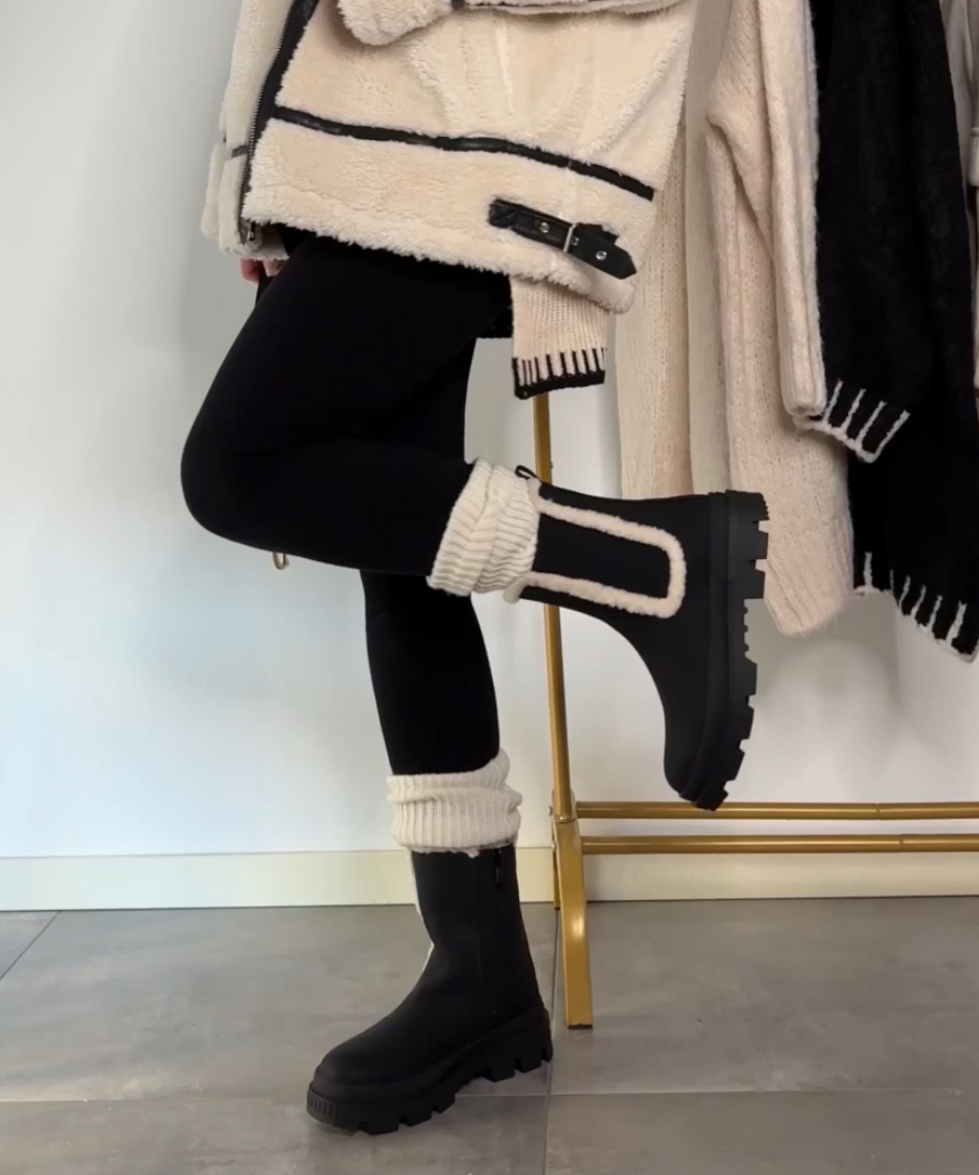 Teddy Boots Xenia Schwarz  Ladypolitan ♡   