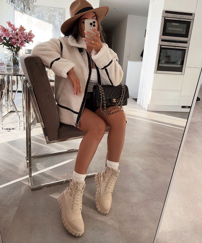 Teddyfelljacke Snow Cremeweiß  Ladypolitan ♡   