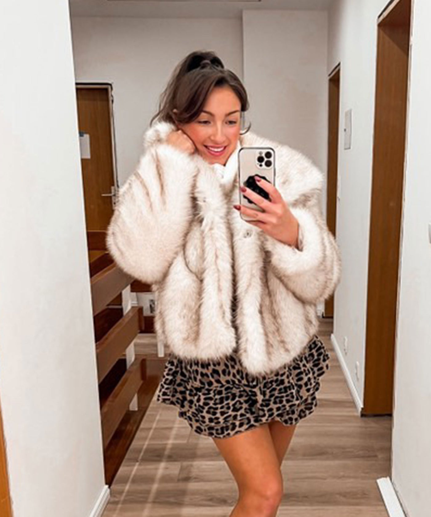 Felljacke Anastasia Weiß Ladypolitan ♡