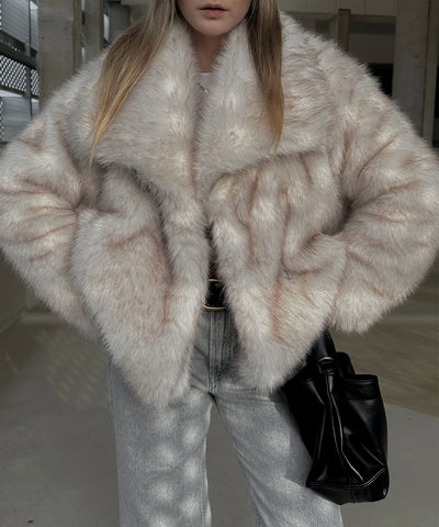 Felljacke Anastasia Weiß Ladypolitan ♡