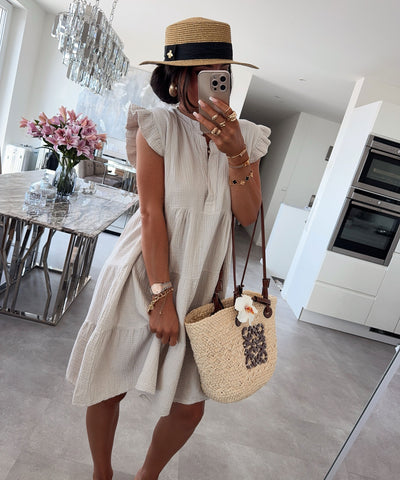 Musselin Kleid Inesa Uni Beige Ladypolitan ♡