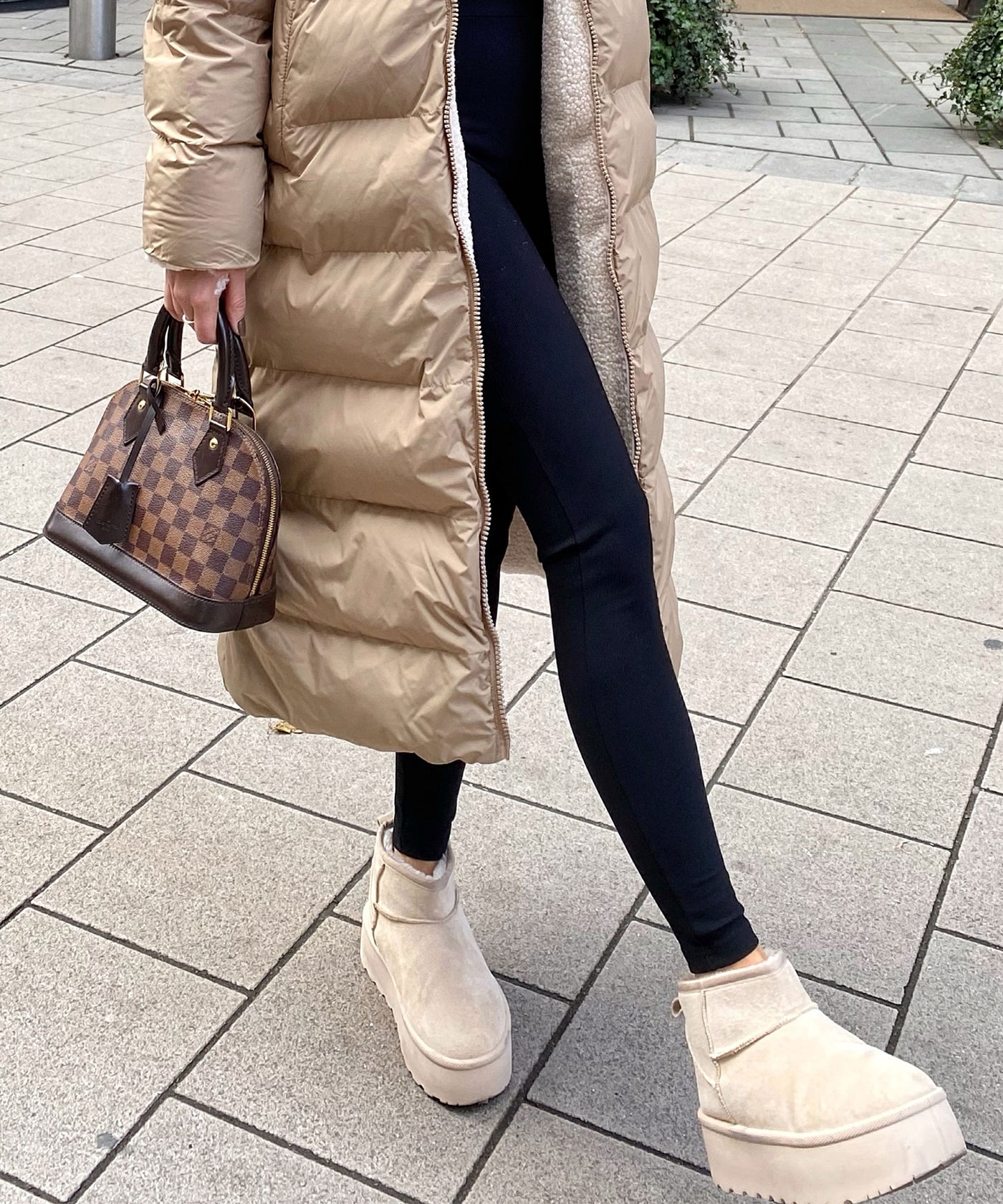 Gefütterte Plateau Boots Nina Beige Ladypolitan ♡