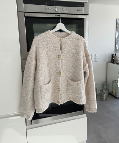 Kuschelige Strickjacke Avery Beige  Ladypolitan ♡   