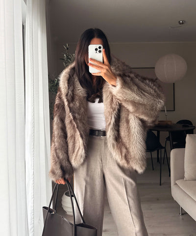 Pelzjacke mit Kapuze Lilly Beige