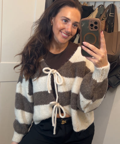 Cardigan Schleife Fia Streifen Beige Braun Ladypolitan ♡