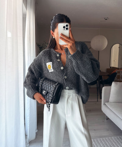 Boucle Cardigan Lalya Grau Ladypolitan ♡