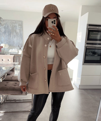 Gefütterte Oversize Jacke Mine Beige  Ladypolitan ♡   