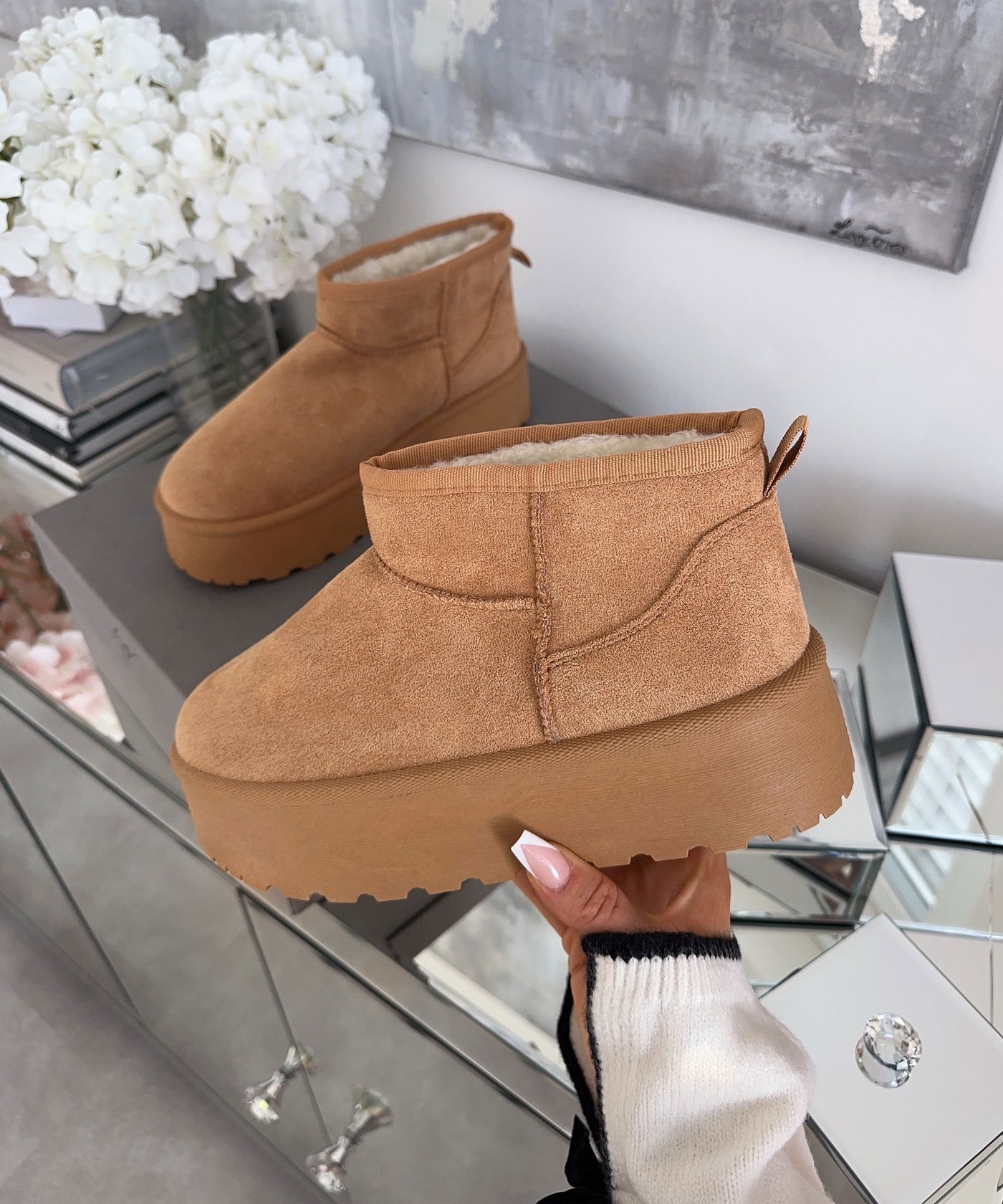 Gefütterte Plateau Boots Nina Chestnut Ladypolitan ♡