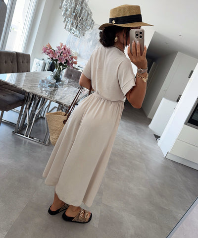 Kleid Enja Beige Ladypolitan ♡