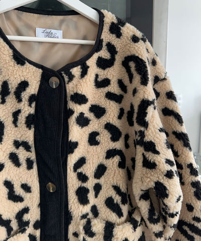 Teddyjacke Leoprint Beige  Ladypolitan ♡   