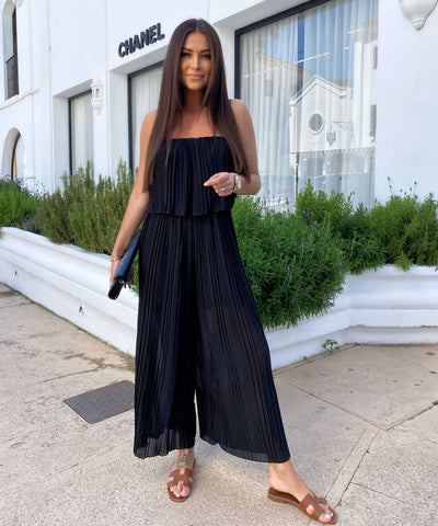 Eleganter Plissee Einteiler Schwarz Ladypolitan - Fashion Onlineshop für Damen