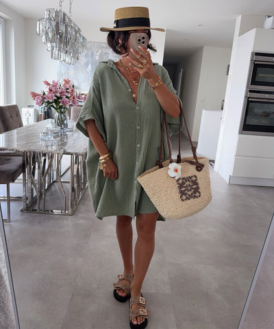 Ultra Oversize Musselin Bluse Kurzarm Nina Khaki Ladypolitan ♡