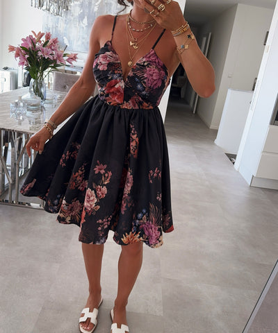 Kleid Celia Schwarz Ladypolitan ♡