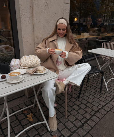 Oversize Jacke Joana Beige Ladypolitan ♡