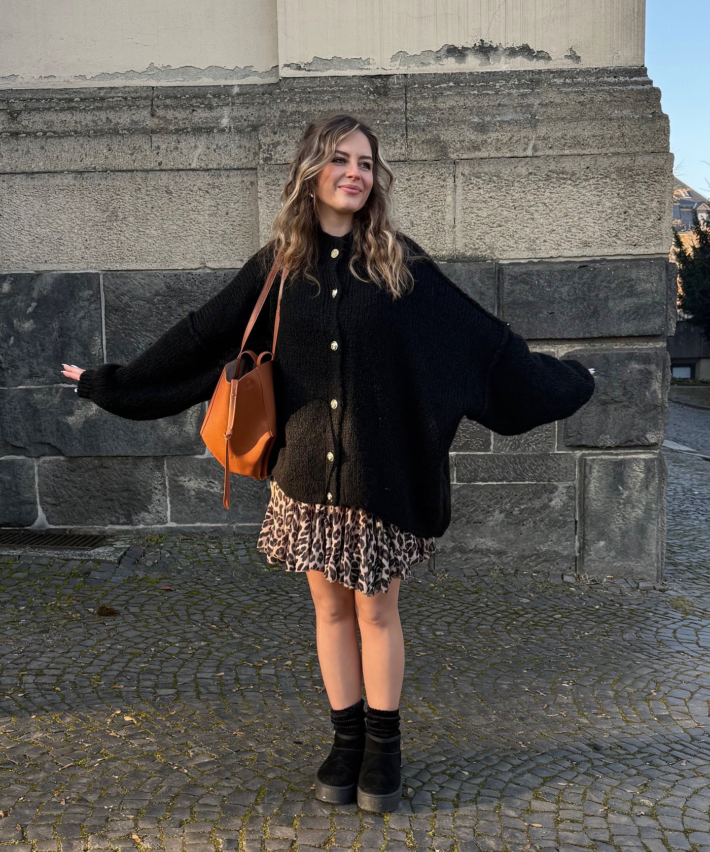 Oversize Strickjacke Jalsien Schwarz