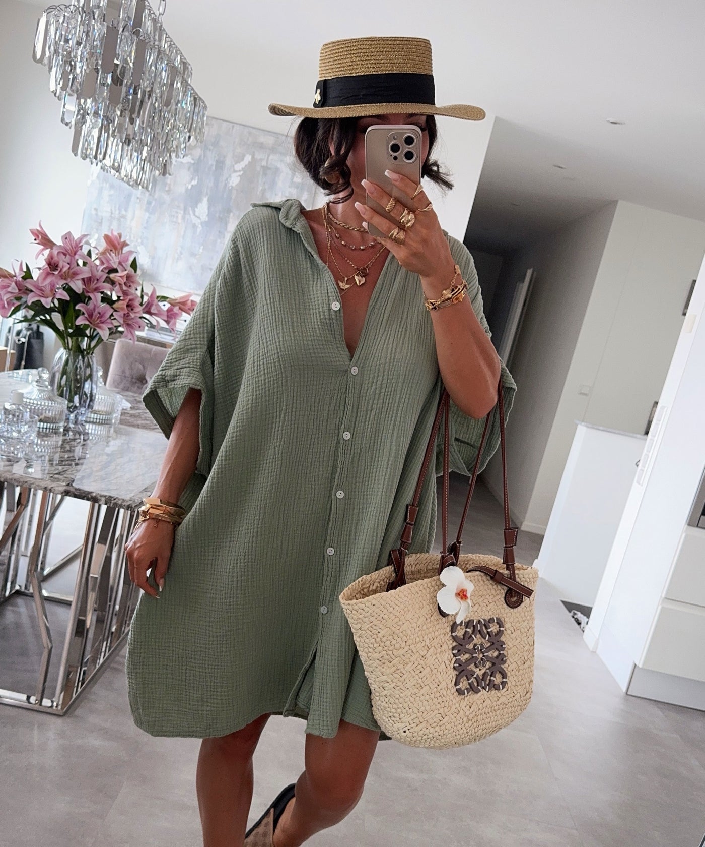 Ultra Oversize Musselin Bluse Kurzarm Nina Khaki Ladypolitan ♡
