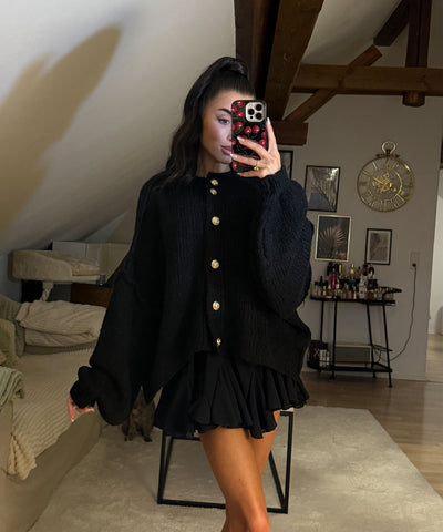 Oversize Strickjacke Jalsien Schwarz Ladypolitan ♡
