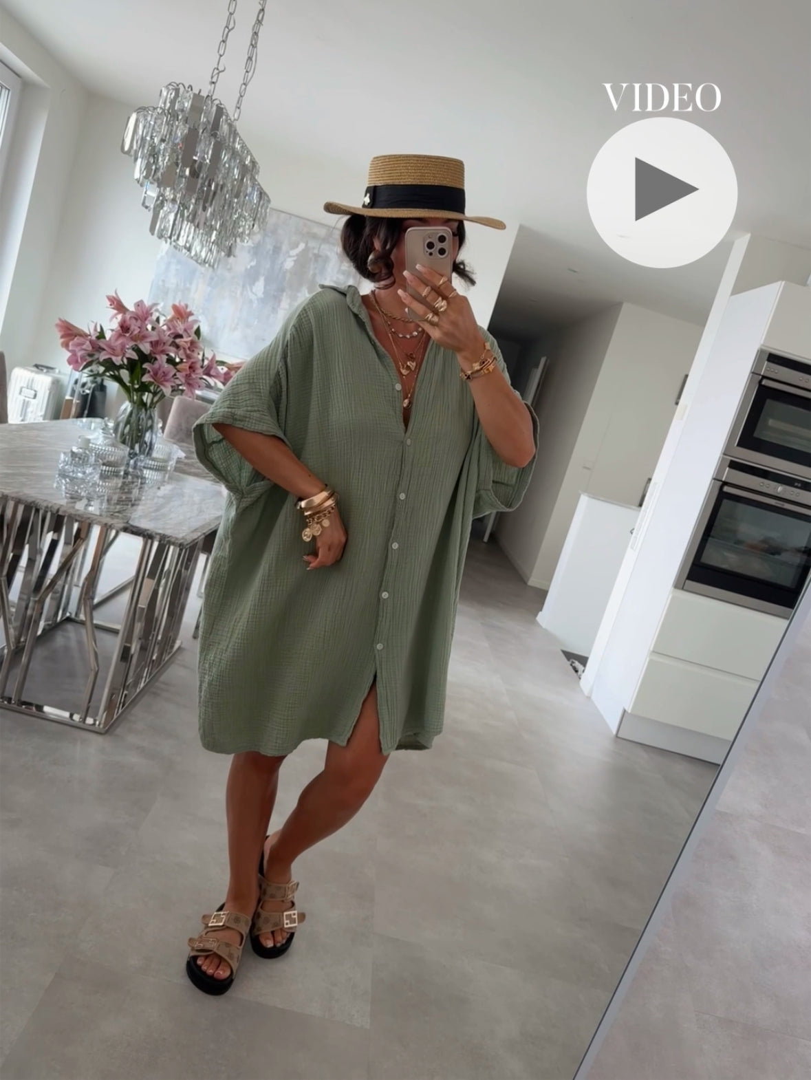 Ultra Oversize Musselin Bluse Kurzarm Nina Khaki Ladypolitan ♡