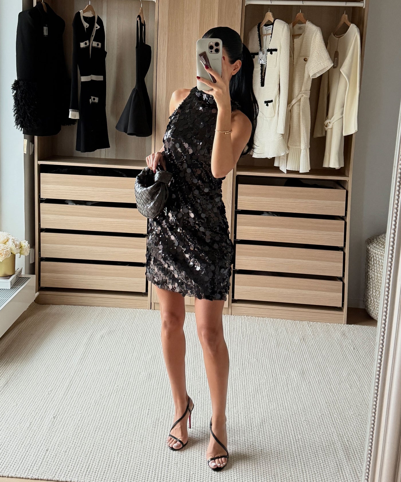 Pailletten Kleid Rinea Schwarz Ladypolitan ♡