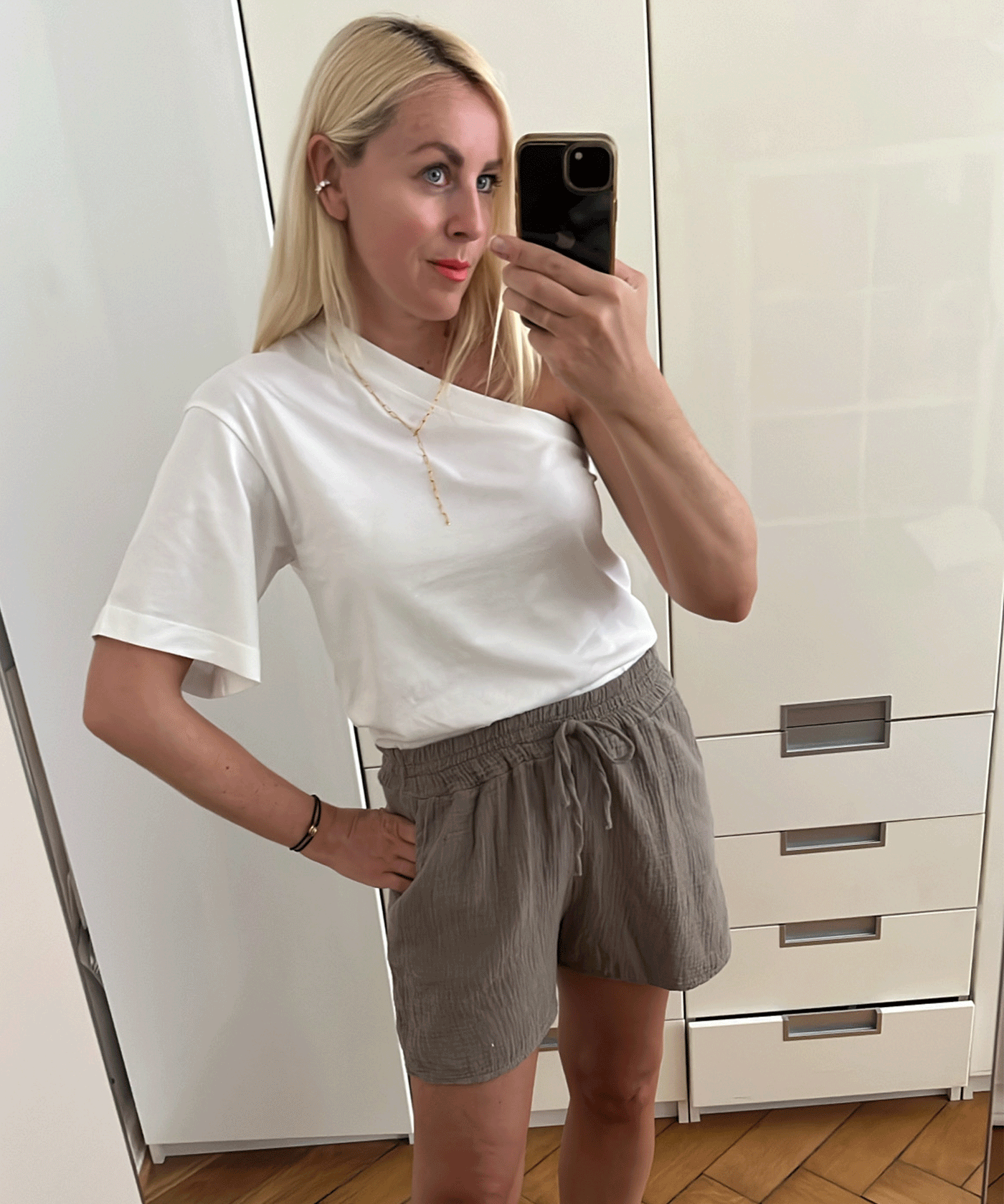 Musselin Shorts Taupe