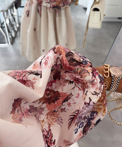 Kleid Nekia Blume Beige Ladypolitan ♡