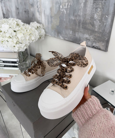 Sneaker Fabby Leo Beige Ladypolitan ♡