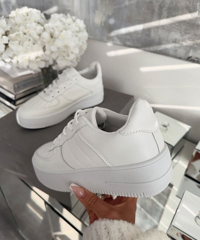 Sneaker Sarai Weiß  Ladypolitan - Fashion Onlineshop für Damen   