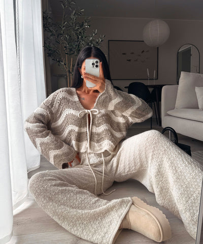 Strickjacke Leali Taupe Ladypolitan ♡