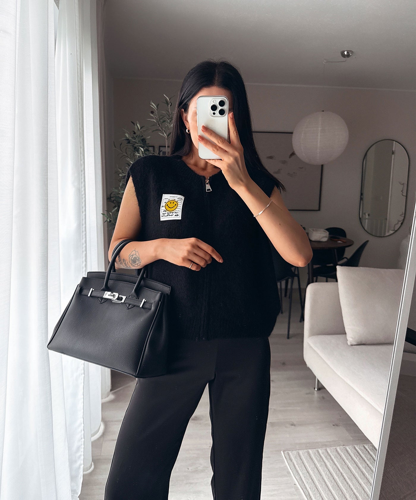 Zip Weste Smiley Naia Schwarz Ladypolitan ♡