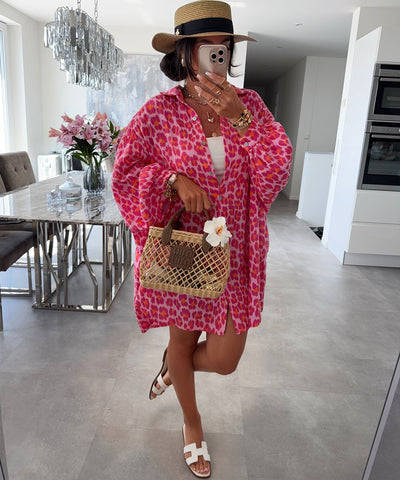 Ultra oversize Musselin Bluse Leo Pink Lang Ladypolitan - Fashion Onlineshop für Damen