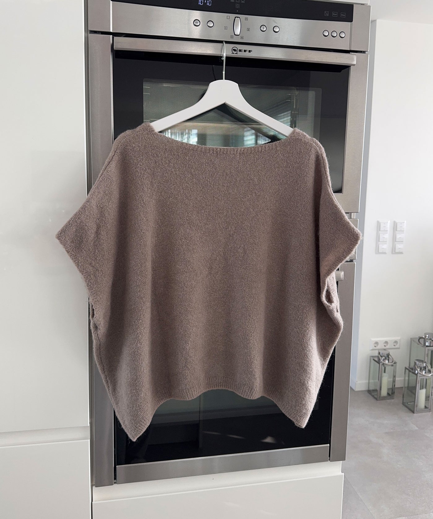 Kurzarm Cardigan Liz Taupe Ladypolitan ♡